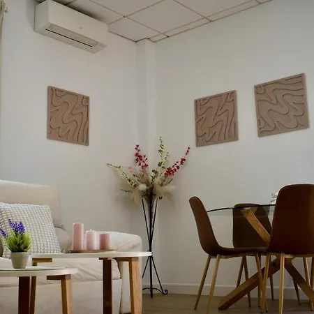 Casa Con Terraza En Apartamento *