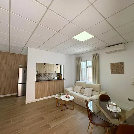 Casa Con Terraza En
