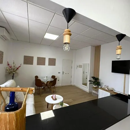 Casa Con Terraza En Fuengirola