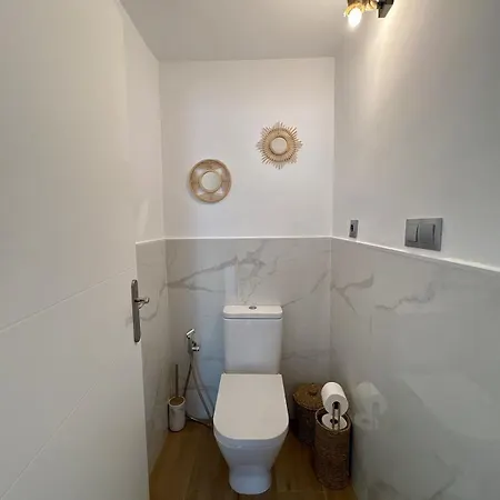 Casa Con Terraza En Apartamento Fuengirola
